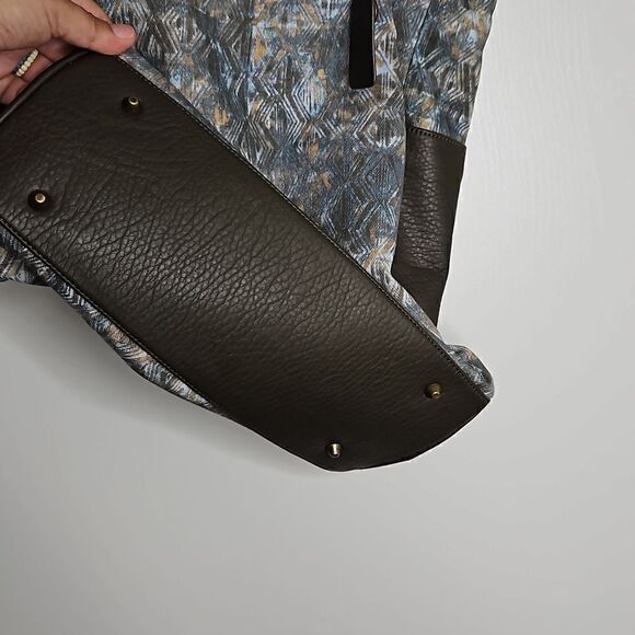 PISTIL satchel/tote heavy cloth 5 pockets 15”tallx11”wide - Picture 4 of 7